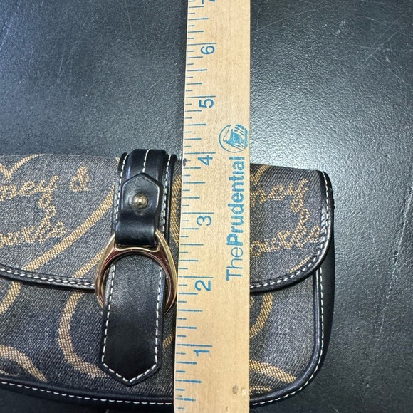 DOONEY & BOURKE DB Heart Canvas/Leather Wristlet - Picture 5 of 5